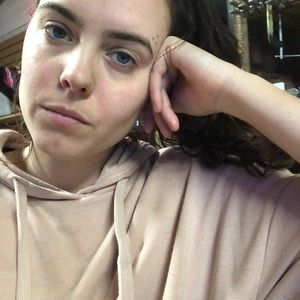 Meet your Posher, Lily